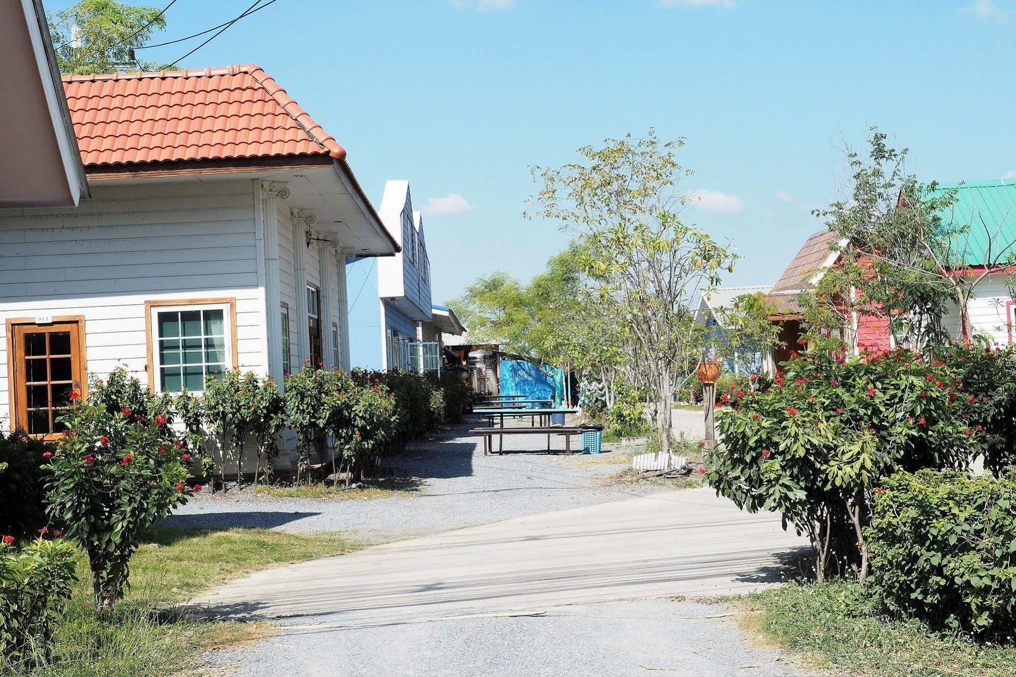 Tonrak Resort Ban Ongkharak Exteriér fotografie